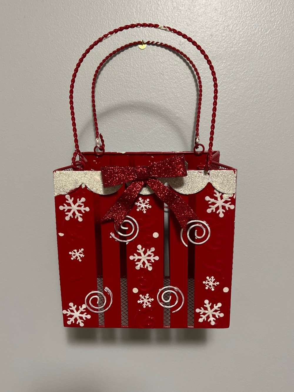 Red Holiday metal tote bag with Snowflake Design
